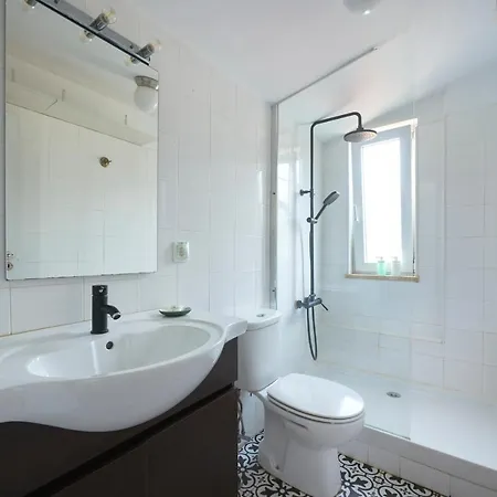 Bright W Balcony, Ac, Parking, By Timecooler * Лісабон