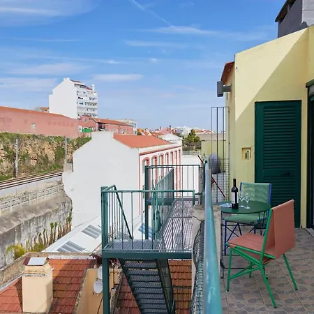 Bright W Balcony, Ac, Parking, By Timecooler Апартаменты Лиссабон