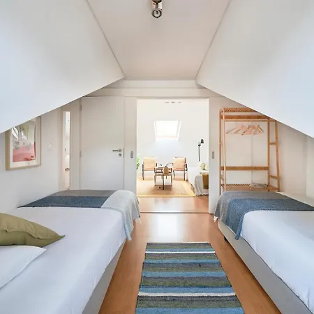 Bright W Balcony, Ac, Parking, By Timecooler * Lisboa