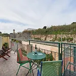 Bright W Balcony, Ac, Parking, By Timecooler *